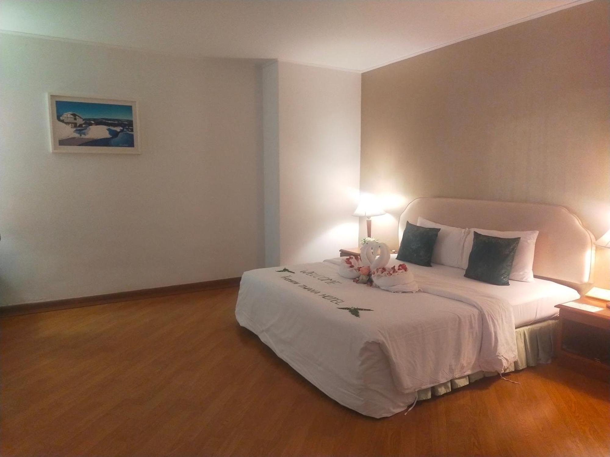 Thumrin Thana Hotel Trang Rum bild